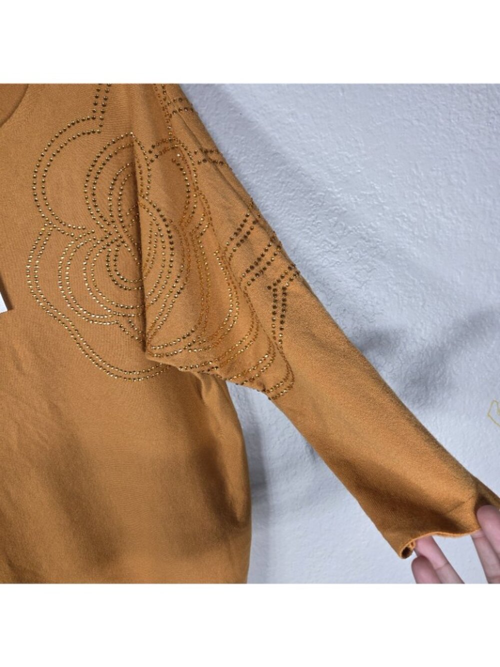 Liv Milano Mustard Yellow Embellished Pullover Dolman Sleeve Sweater Size L - Picture 8 of 16